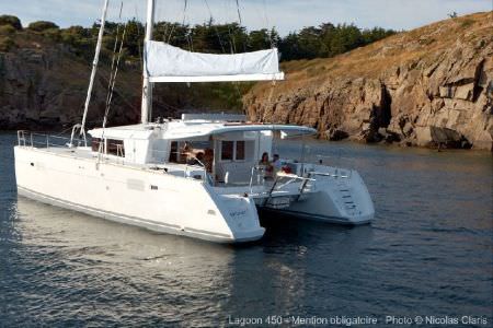 catamaran-lagoon-450-fly-3