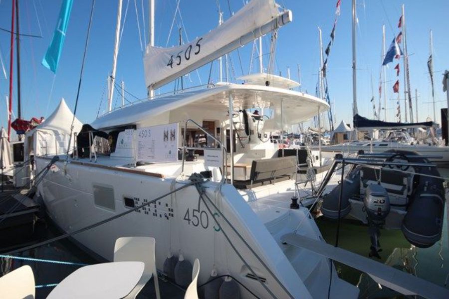 Catamaran Lagoon 450 Sport Top
