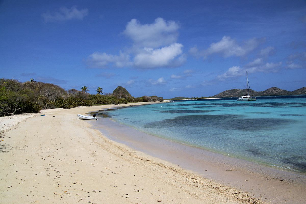 Croisières Caraïbes, Corse, baléares et location de catamarans et monocoques.